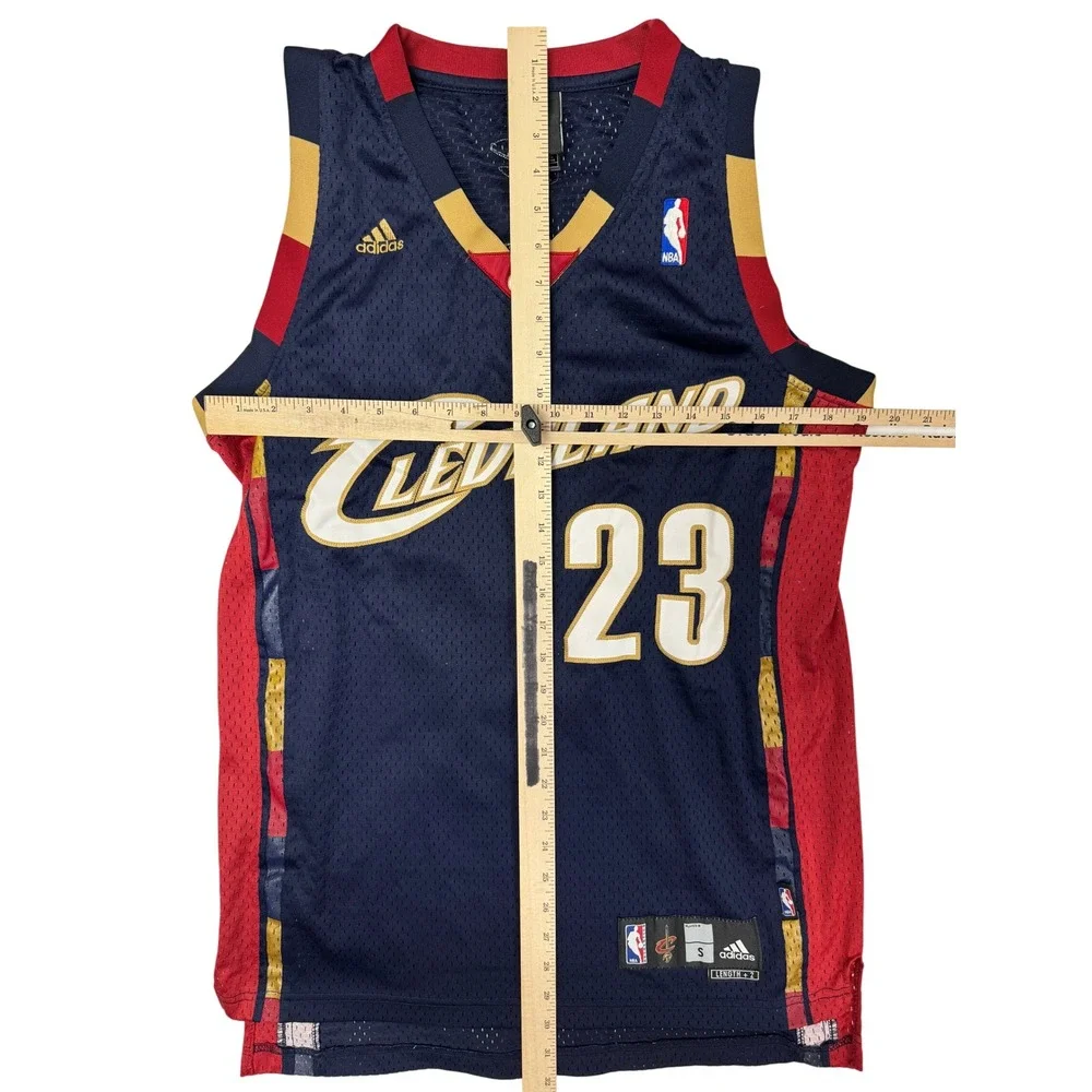 Adidas LeBron James Cleveland Cavaliers Jersey Navy Blue NBA 23 Mens Small 7993A